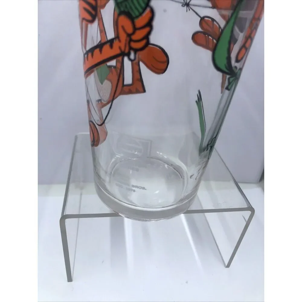 Cool Cat & Beaky Buzzard 1976 Pepsi Collectors Series Vintage Drinking Glass